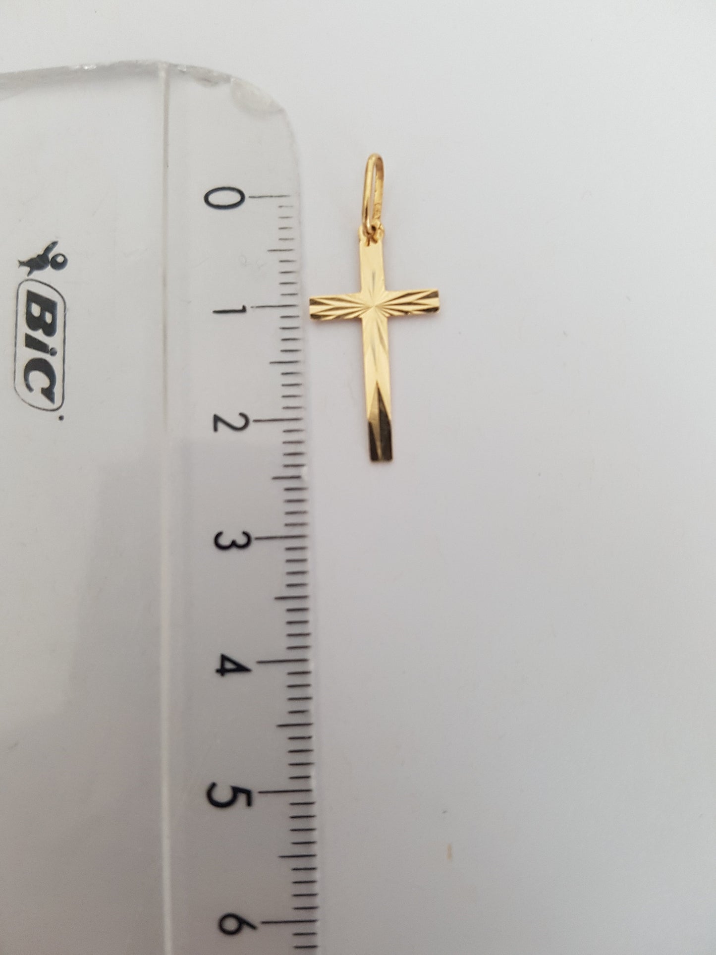 Pendentif Or massif 18k 750% Croix Divine