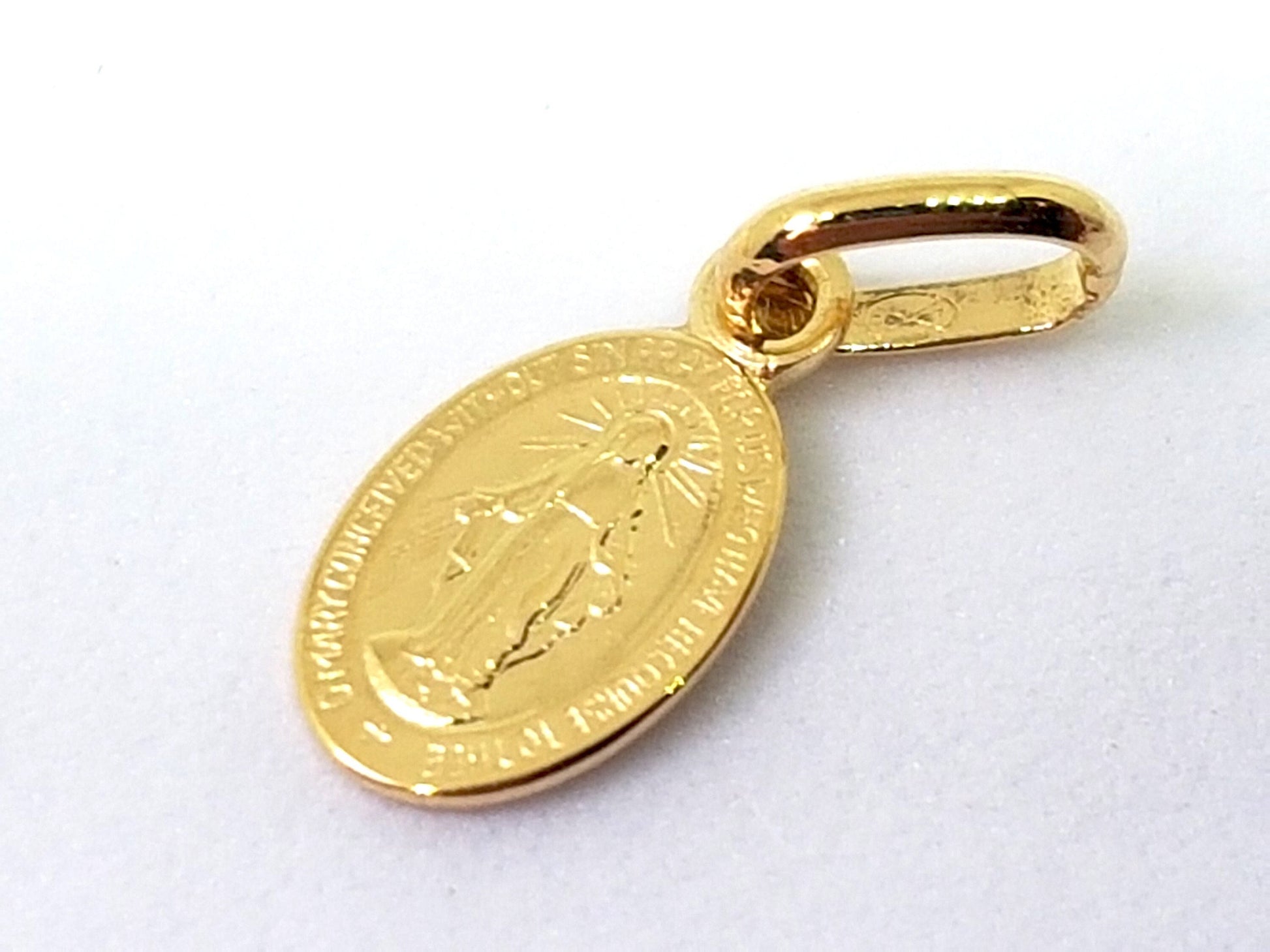 Pendentif Or Jaune massif 18k 750% Vierge Miraculeuse 1830