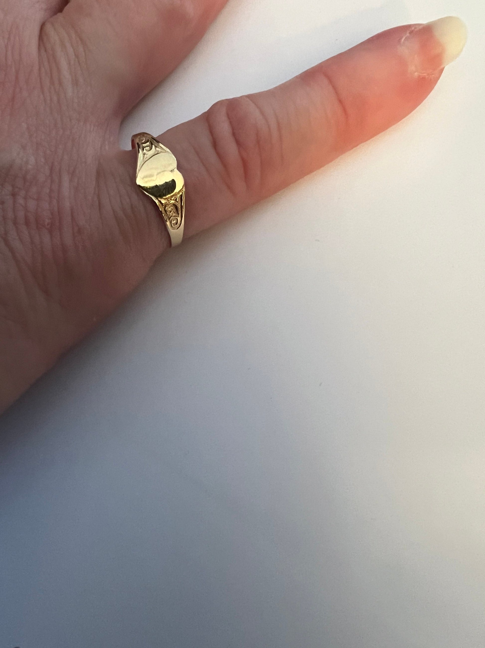 Chevalière cœur or jaune massif 18k 750% Taille 50