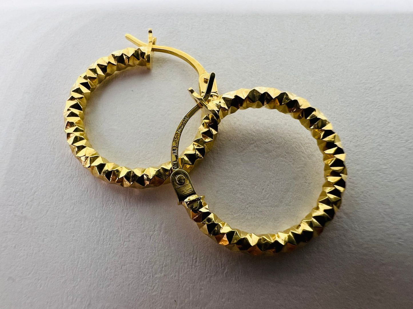 Créoles 10 mm Or Jaune massif 18k 750%