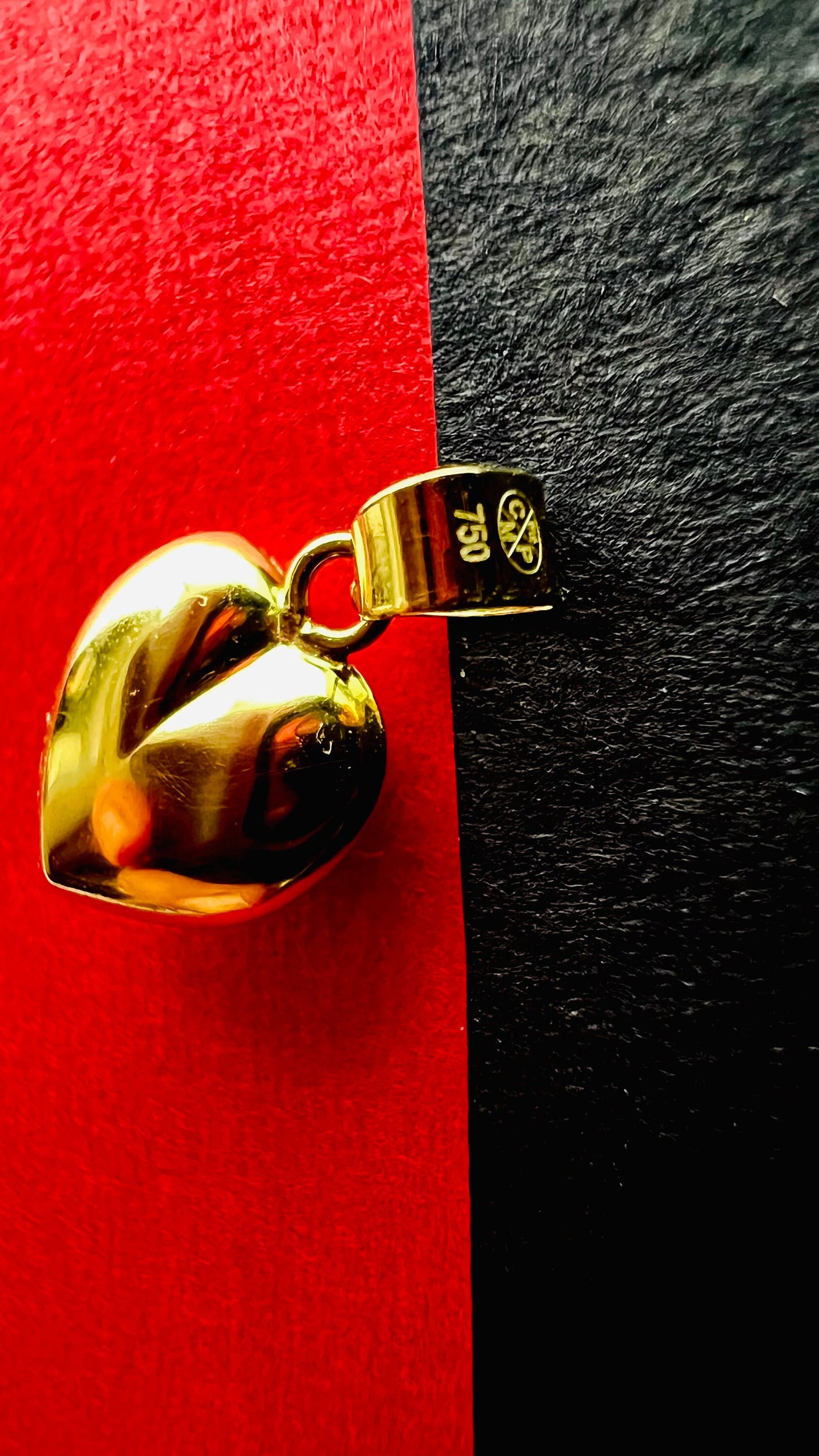 Pendentif Coeur plein Or jaune massif 18k 750%