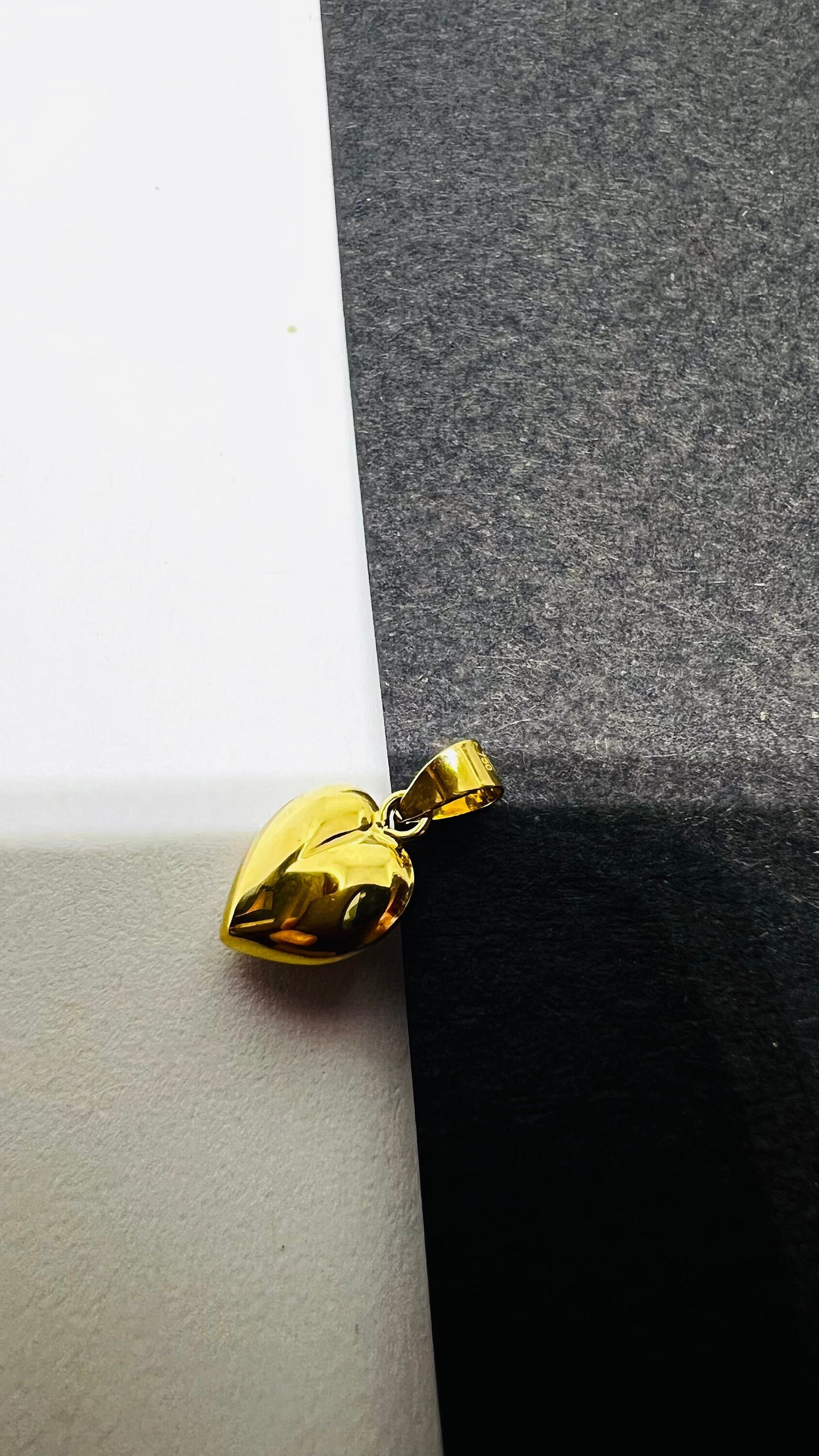 Pendentif Coeur plein Or jaune massif 18k 750%