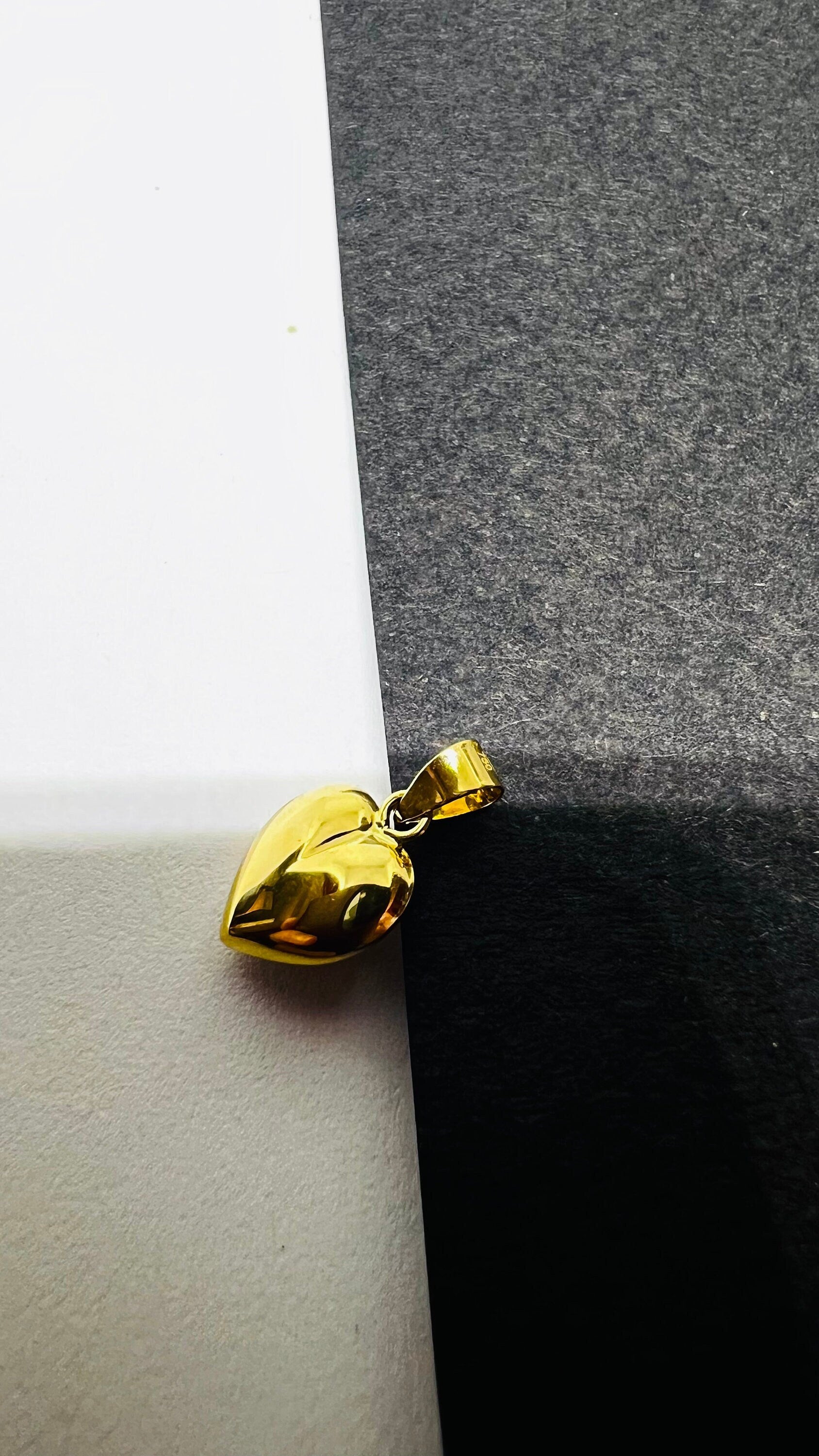 Pendentif Coeur plein Or jaune massif 18k 750%