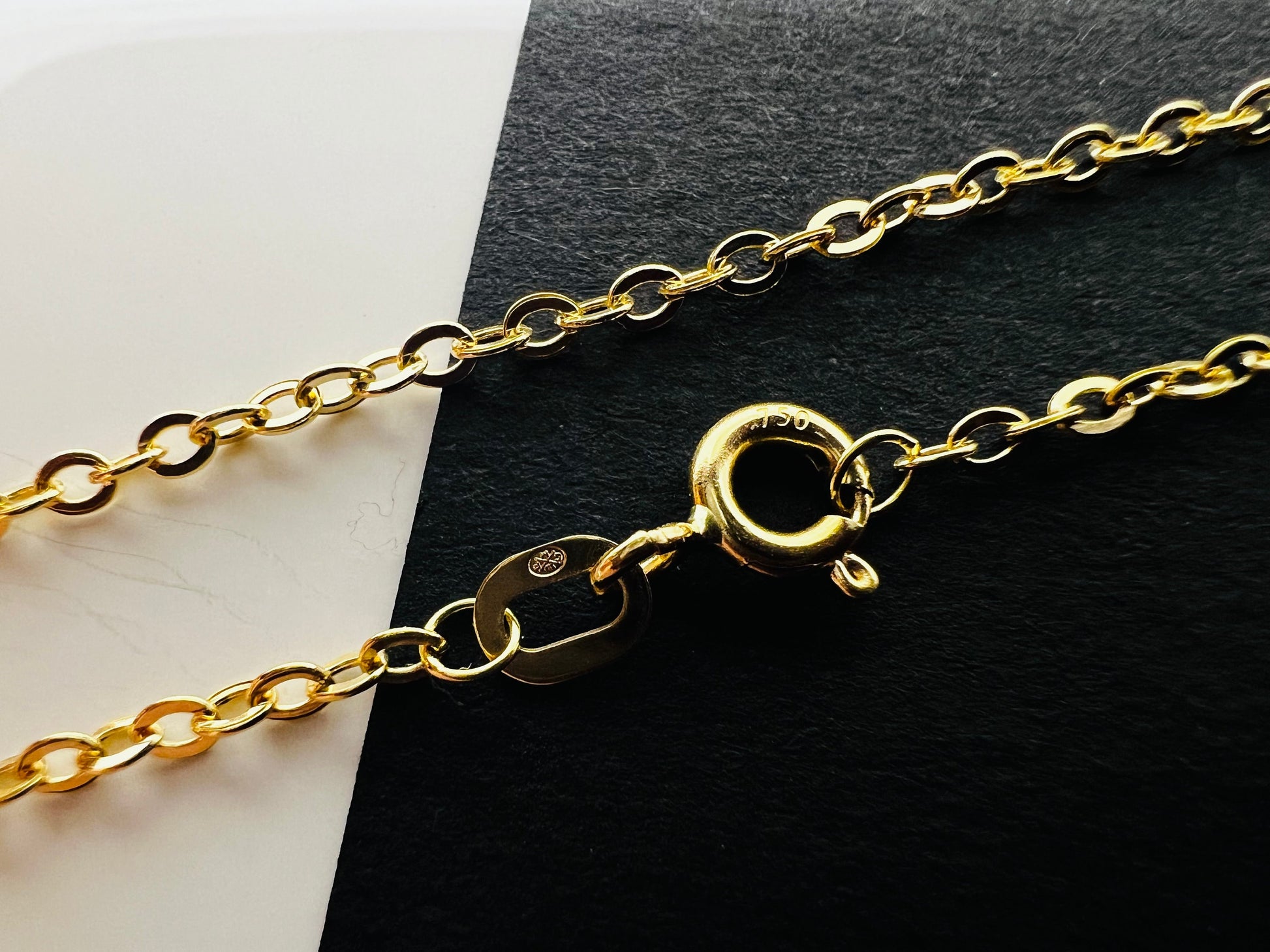 Chaîne or jaune massif 18k 750% 60 cm 2 mm