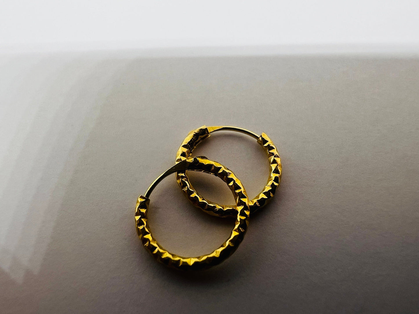 2 Créoles 8 mm Or Jaune massif 18k 750%