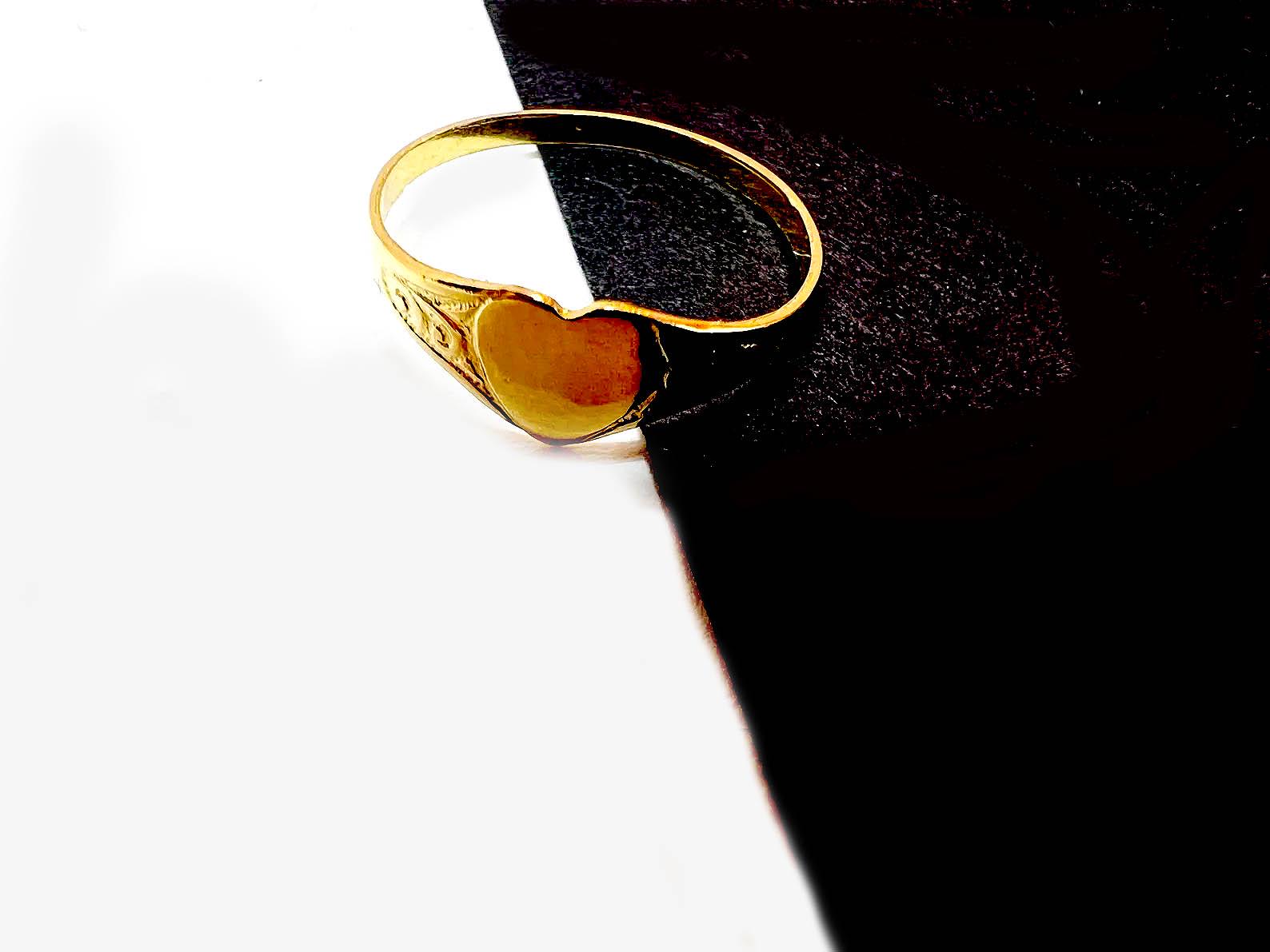 Chevalière cœur or jaune massif 18k 750% Taille 50