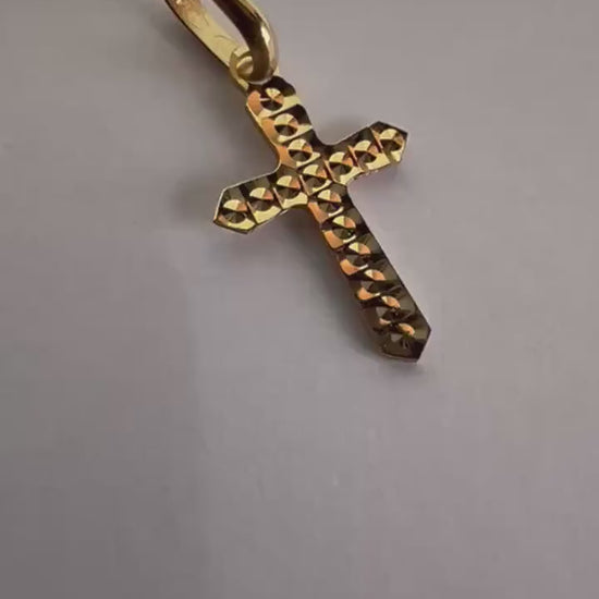 Pendentif Croix antique , Or Jaune massif 750%  18k