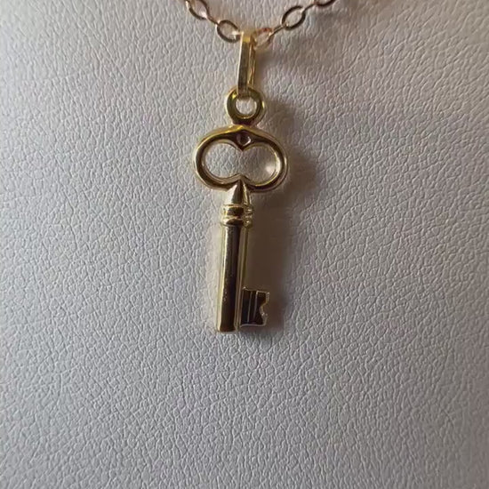 Pendentif Clé Or jaune massif 18k 750%
